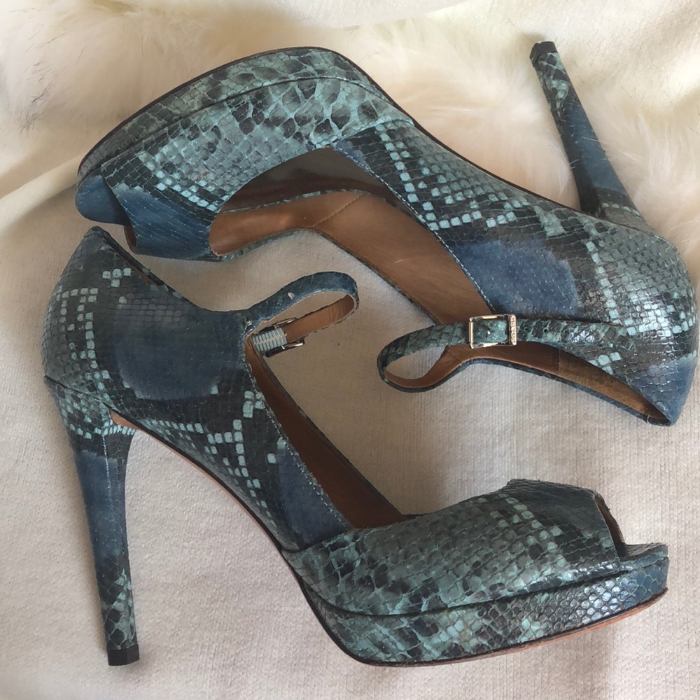 Coach - Green Leopard 3 3/4” Heel